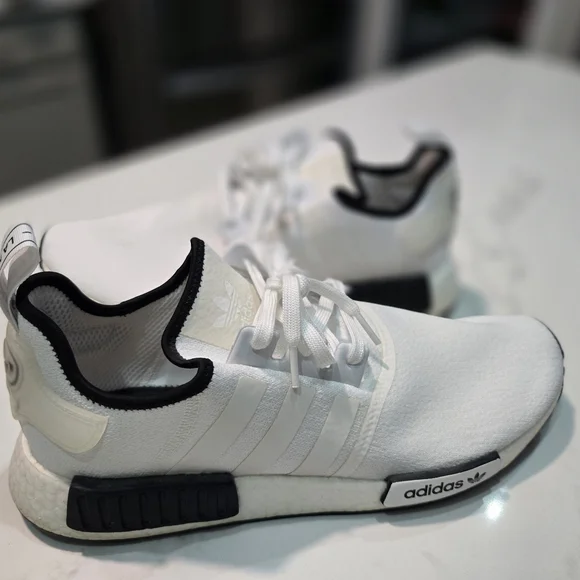 Adidas NMD R1 White W/Black - Picture 2 of 6